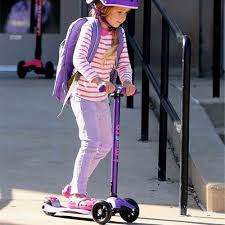 Hulajnoga dziecięca Maxi MICRO Deluxe świecące koła LED fioletowa