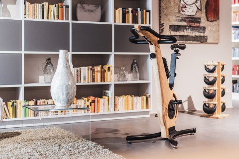 Rower treningowy NOHRD Bike V2 Oxbridge Wiśnia