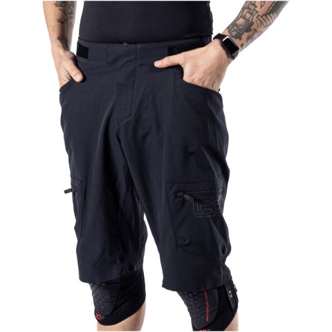 Spodenki rowerowe LEATT Shorts MTB Enduro 2.0 (czarny, M)