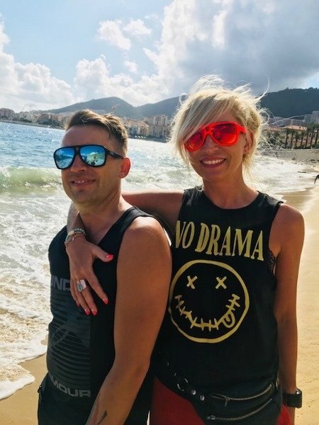 NEON Okulary przeciwsłoneczne Board czerwone, szkła czerwone