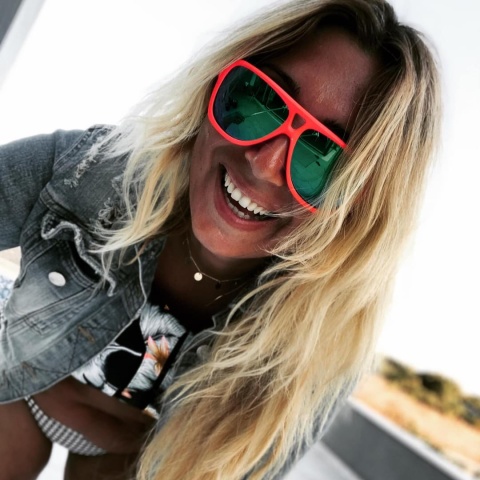 NEON Okulary przeciwsłoneczne Board różowe, szkła zielone