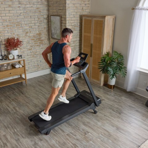 Bieżnia ProForm Sport – elektryczna, do biegania w domu