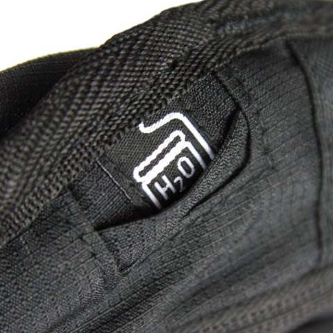 KELLYS PLECAK ADEPT 10 CZARNY