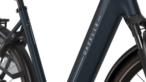 Rower elektryczny GAZELLE Grenoble C8 HMB , rozmiar 49 bateria 600wh