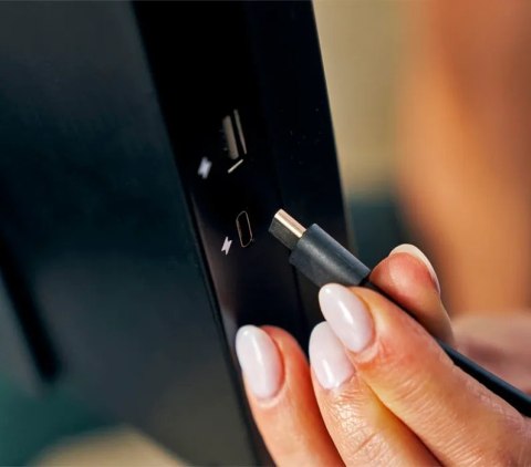 Rower poziomy elektromagnetyczny HAMMER MAXIMUM RB 8000 model 2025