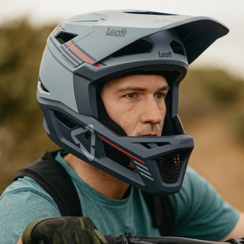 Kask rowerowy LEATT MTB Gravity 4.0 V23 (szary, L/59-60)