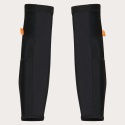 Ochraniacze na łokcie Oakley All mountain d3o elbow guard czarne | rozmiar XL