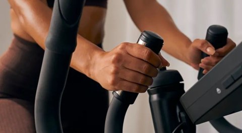 Orbitrek elektromagnetyczny HAMMER MAXIMUM EL 8000 model 2025