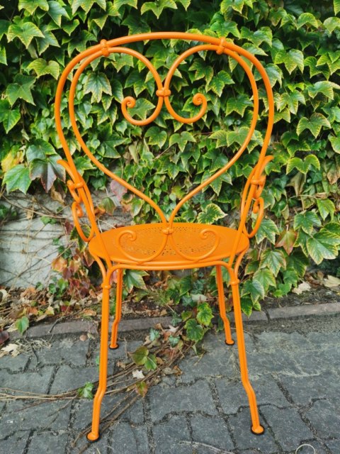 KRZESŁO STALOWE FERMOB 1900 POMARAŃCZOWE